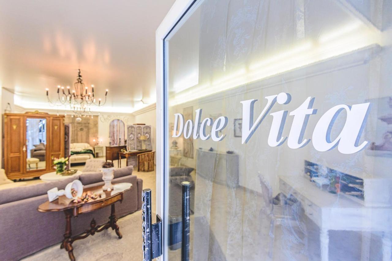 La Dolce Vita A Epernay Exterior photo